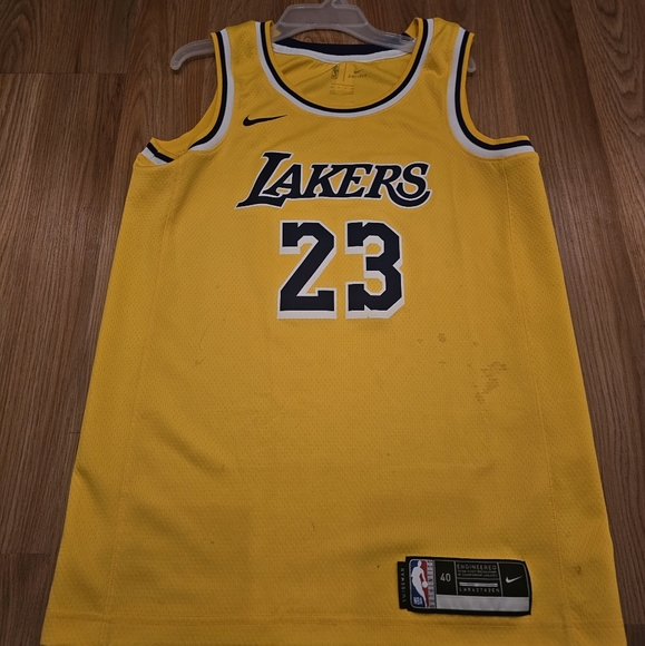 Nike Swingman LeBron James Jersey - Picture 1 of 6